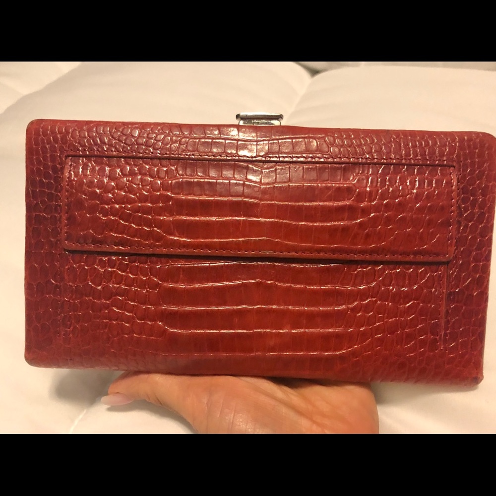 Lodis Snakeskin Clutch Wallet